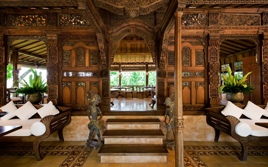 Kudus_House_Restaurant_Terrace.jpg