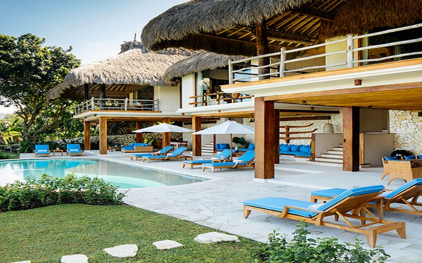 Villas,-Courtyard,-Swimming-Pool,-Nihi-Sumba-Island,-Indonesia.jpg